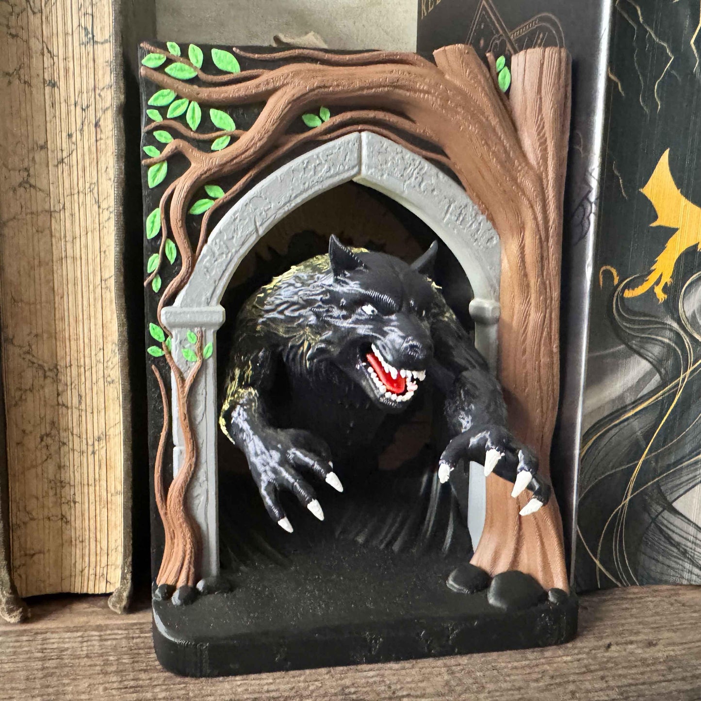 Werwolf Book Nook mit LED - 3D gedruckte Bücherregal - Deko