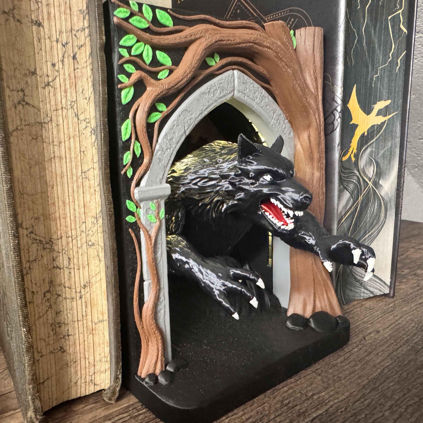 Werwolf Book Nook mit LED - 3D gedruckte Bücherregal - Deko