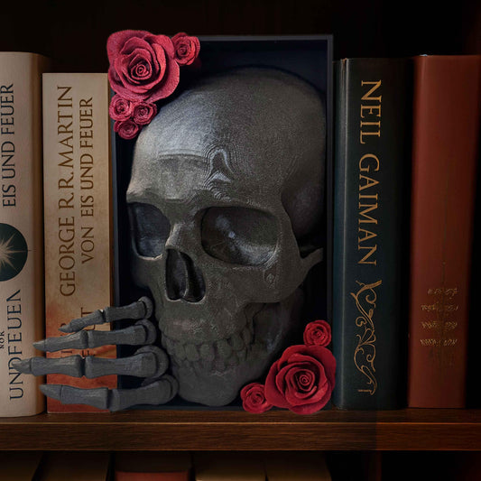 Totenkopf Book Nook mit Rosen